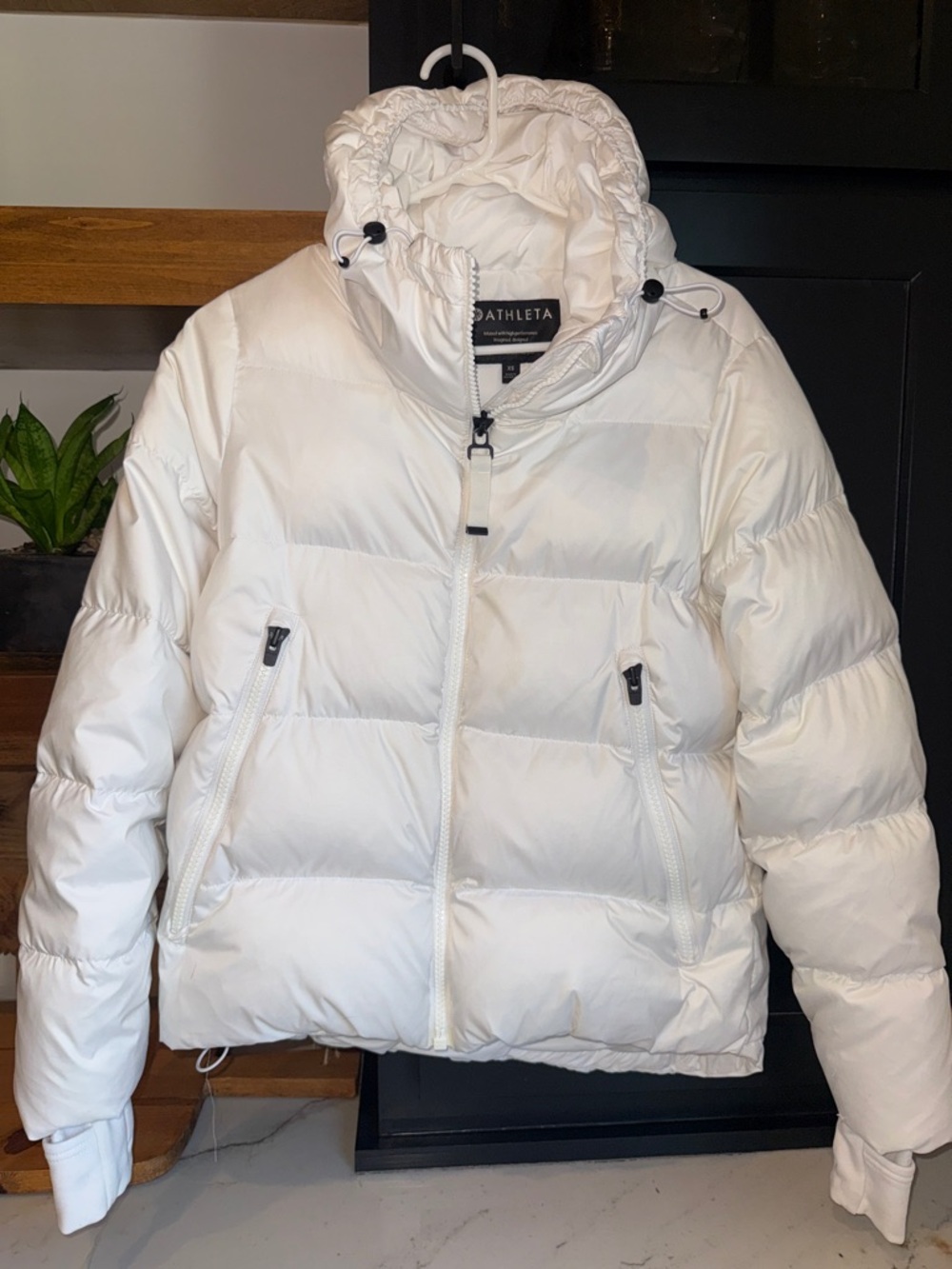 Athleta White Quilted Hooded Puffer Jacket